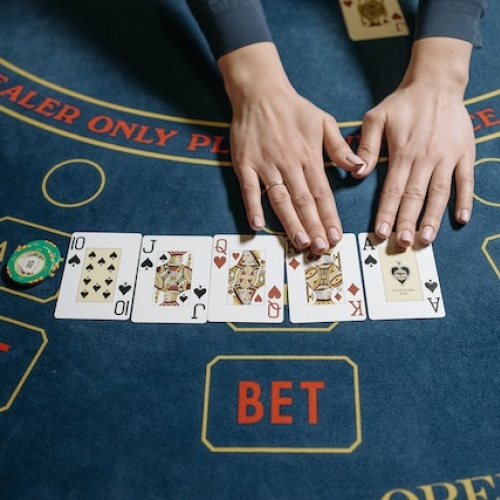 Rasakan Keunggulan Bertahun-Tahun: Slot Mpo383, Hub Judi Slot 2018 Anda
